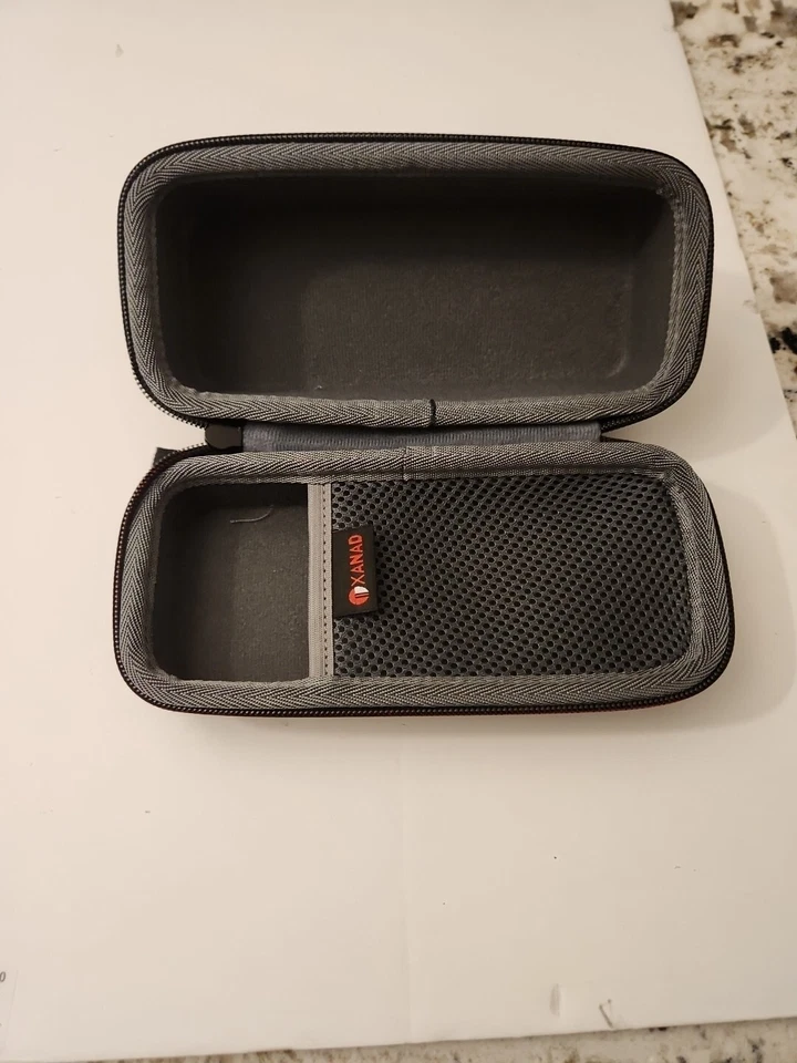 Estuche rígido Xanad Foto 2 de 3