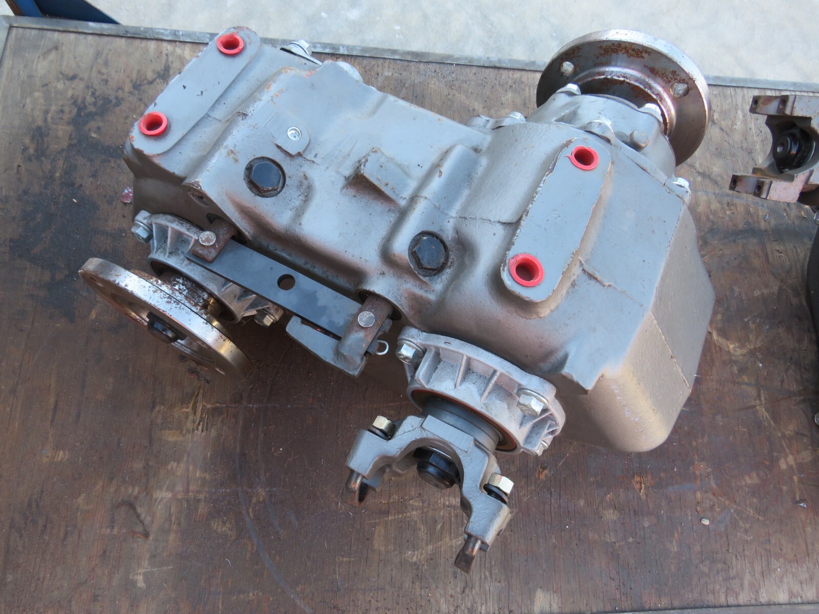 NP205 NEW PROCESS Divorced Transfer Case Chevy NP 205 eBay