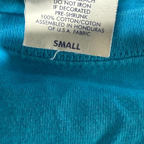 Disney Characters Graphic Tee Aqua Blue Short Sleeve T-Shirt Small - Picture 4 of 4