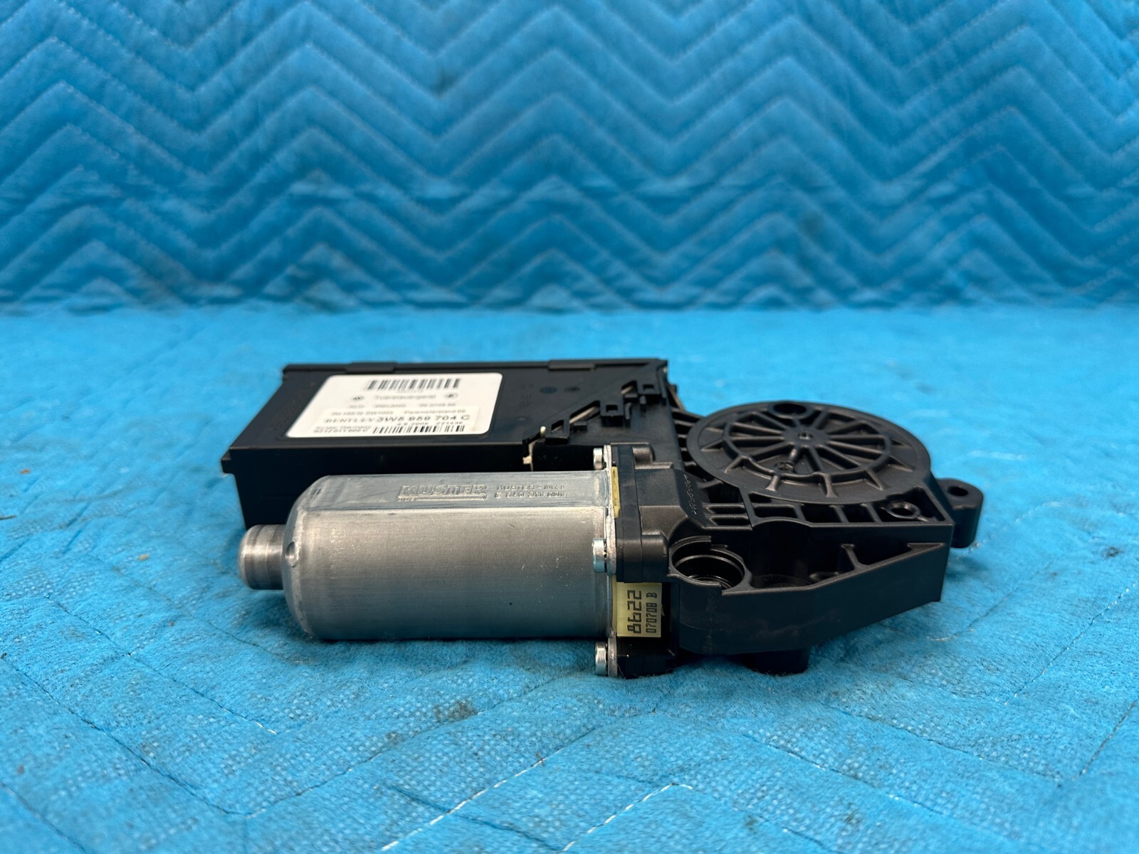 Bentley Flying Spur Rear Passenger's Door Window Regulator Motor 2006-2012 OEM