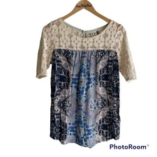 Anthropologie Akemi +Kin Maite Ladies Blue Lace Career Blouse, M