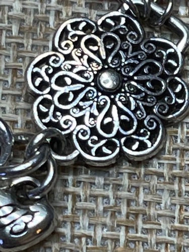 BRIGTHTON SILVER TONE RED CRYSTALS FLOWER BRACELET - Picture 5 of 8
