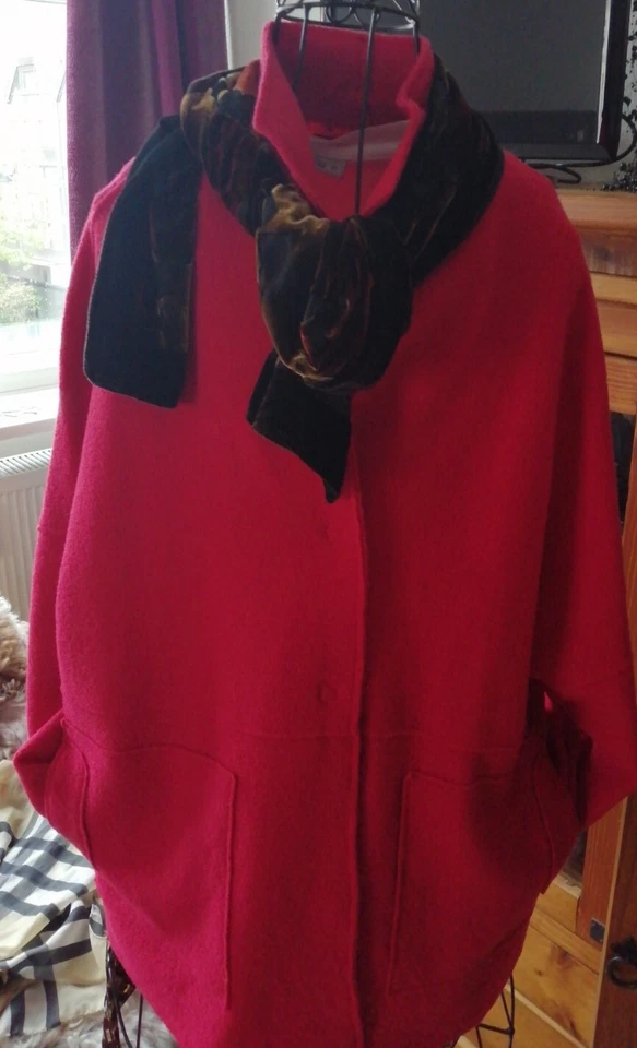 Backstage Mantel Jacke Poncho Überwurf Wolle Campari Rot Merinowolle 100% M L XL - Bild 2 von 4