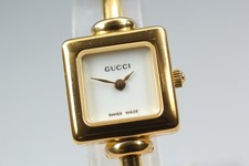 [Exc+5] GUCCI 1900L 20mm White Dial Gold Bangle Quartz Women's Watch From JAPAN