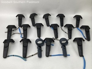 HTC Vive Lot of 17 VR Motion Controllers - Parts