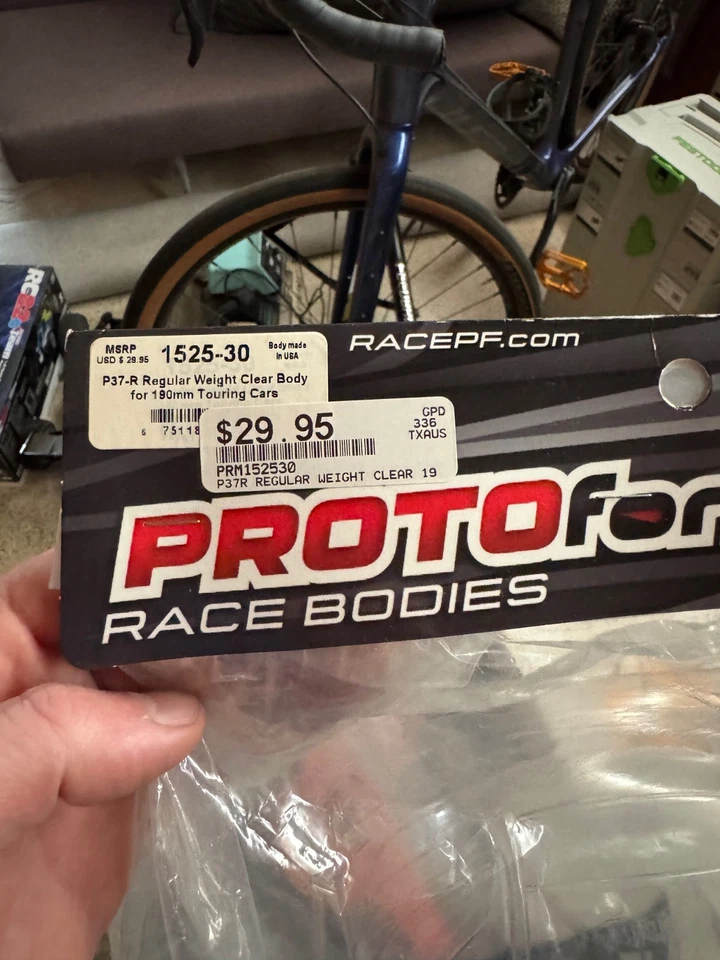 Protoform #1525-30 P37-R Regular Weight Clear Body 190 mm Touring Car NEW - Image 2 of 2