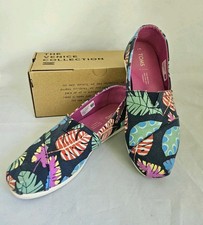 Toms Women's Slip-On Moccasins in Navy with Multicolor Tropical Leaves Print S:7