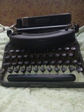 Remington Noiseless Model 7 Manual Typewriter...