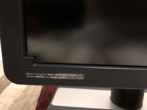 Barco MDRC-2221 21" Clinical Review Medical Monitor w/ Stand And Power Adapter - Picture 9 of 12