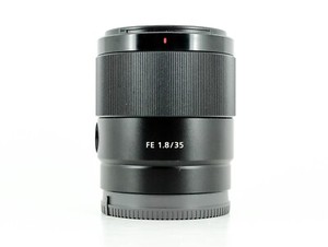 Sony FE 35mm f/1.8 Full Frame Lens (SEL35F18F)
