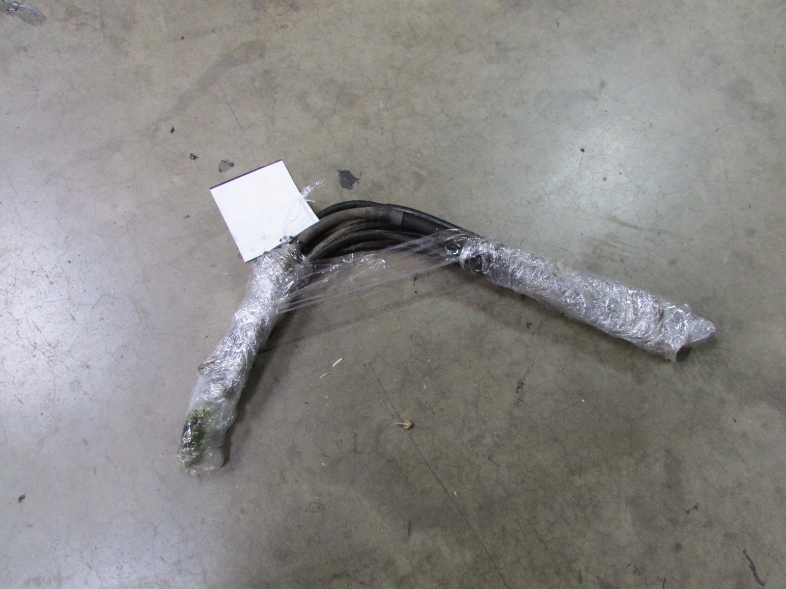Maserati Quattroporte, F1 Hose Set, P/N 185977, Used