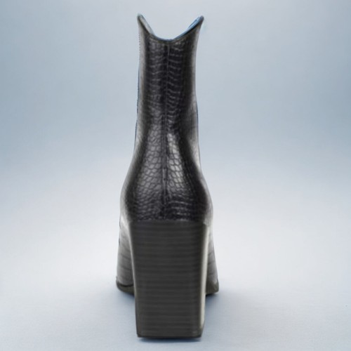 Journee Collection Women's Black Brekinn Western Square Toe Booties Size 6M NIB - Picture 4 of 5
