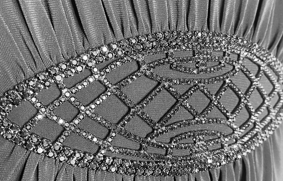 ARMANI COLLEZIONI Italia Jersey Estrás Joya Diamante Broche Vestido Plisado 8 M Foto 4 de 4