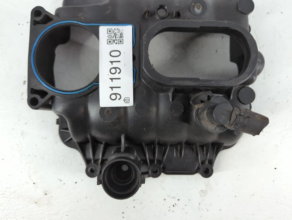 Cubierta de válvula de culata derecha para pasajero Mitsubishi Eclipse 1997 U6DGP Foto 3 de 4