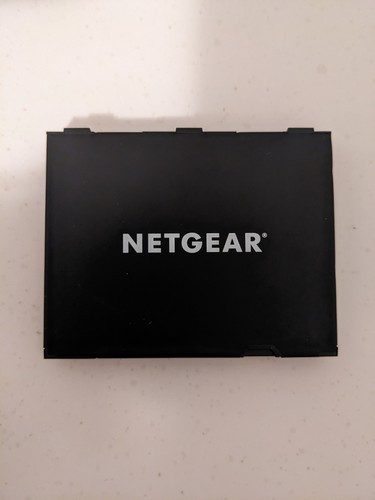 NETGEAR Nighthawk M1 Mobile Router - Picture 11 of 17