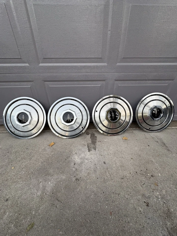 Lincoln Mark Continental Premier 1980 88 tapacubos de coche urbano cubiertas de rueda Fomoco Foto 2 de 4