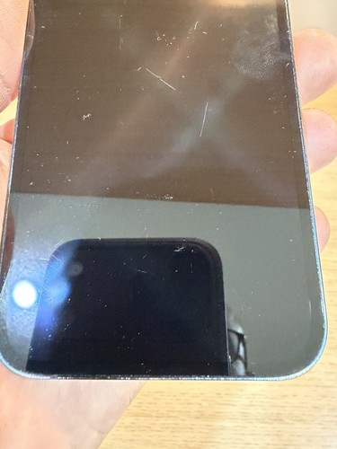 Apple iPhone 13 128GB midnight unlocked with accessories  - Picture 7 of 17