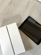 Apple iPad 8. Generation 10,2 Zoll Wi‑Fi 128 GB Grau (MYLD2FD/A)