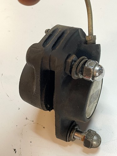Pinza de freno delantera Yamaha XS650 1975 funciona XS 650 B - Imagen 4 de 8