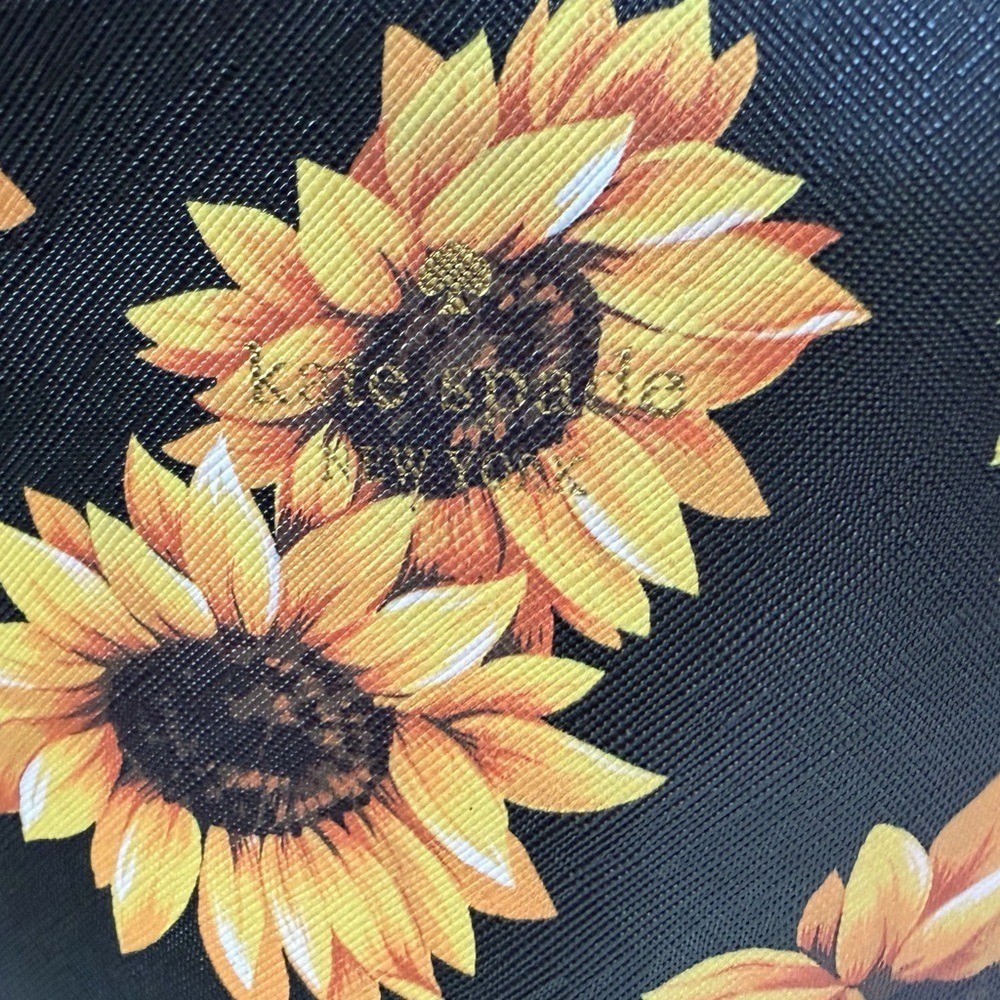 Kate Spade Sunflower Purse/Handbag, EUC thumbnail 2
