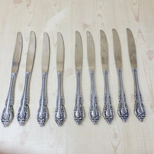 Lot of 9 Oneida Community Brahms Dinner Knives 9" Glossy
