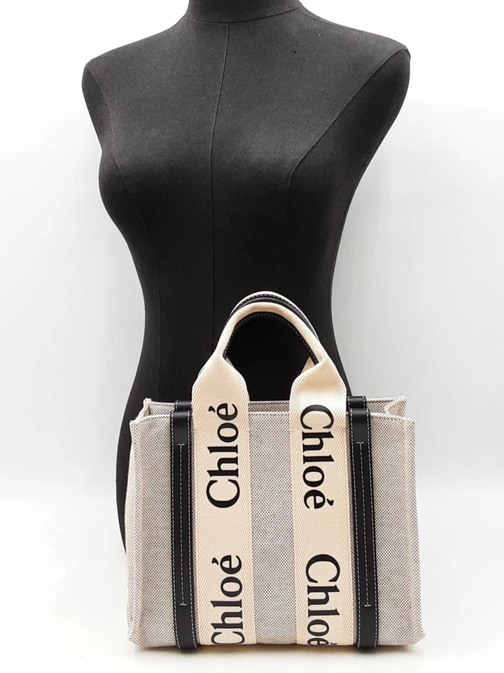 Bolso de Mano Chloe Woody Pequeño en Beige Lino Eco y Cuero Azul Marino Fw1125oordu Foto 2 de 4