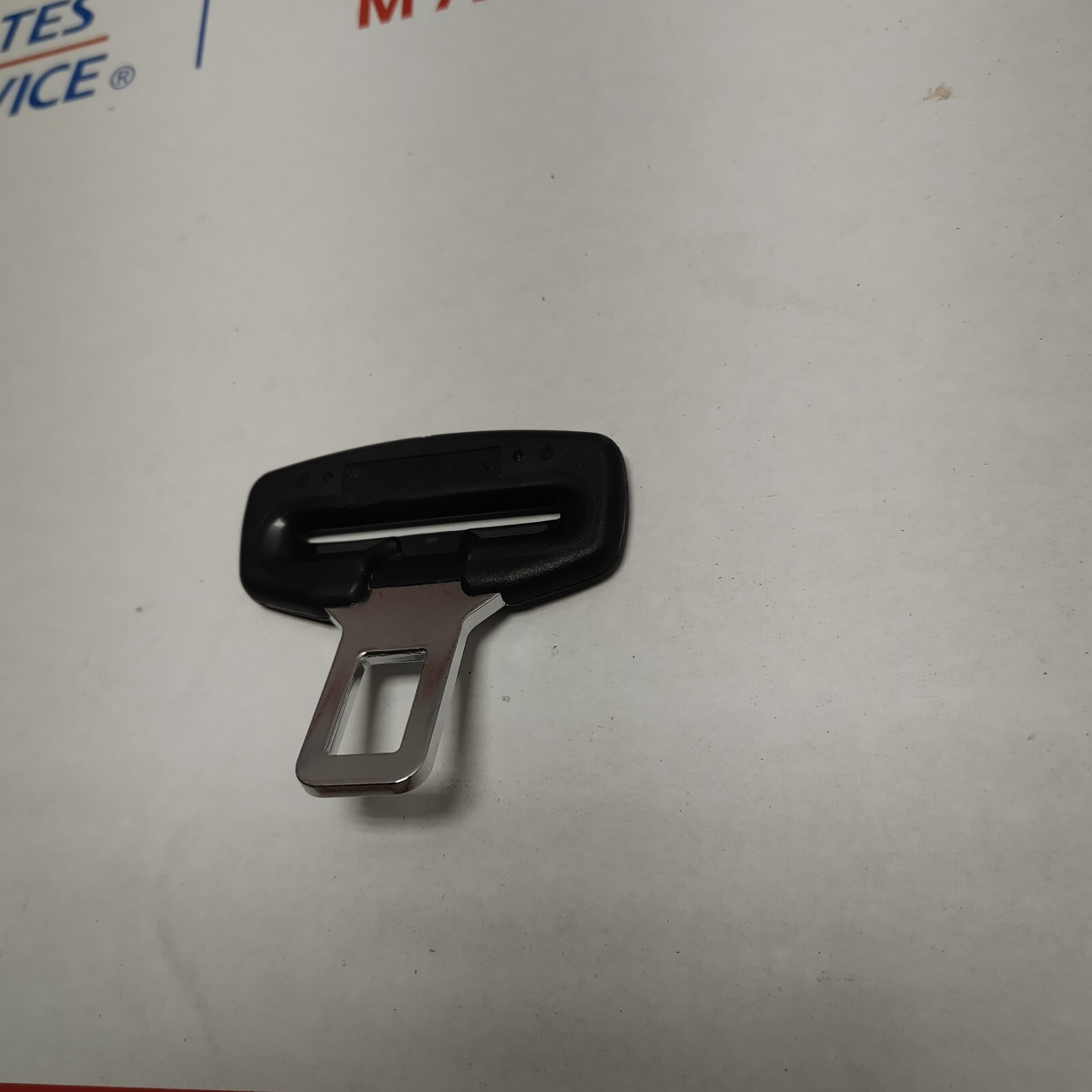 2005 2010 VW Jetta MK5 Pasat Seat Belt Male End Prong Clip OEM eBay