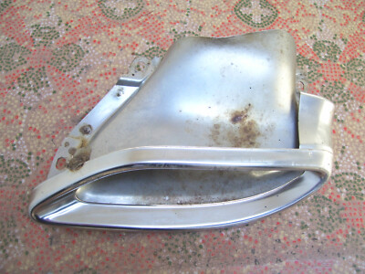 Mercedes Q6 CLA W117 B W246 B-Kl. Stoßstange Endrohrblende hi links A2464900327