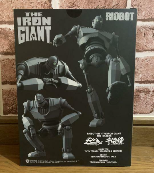 RIOBOT The Iron Giant 1/80 scale Painted Finished Product Action
