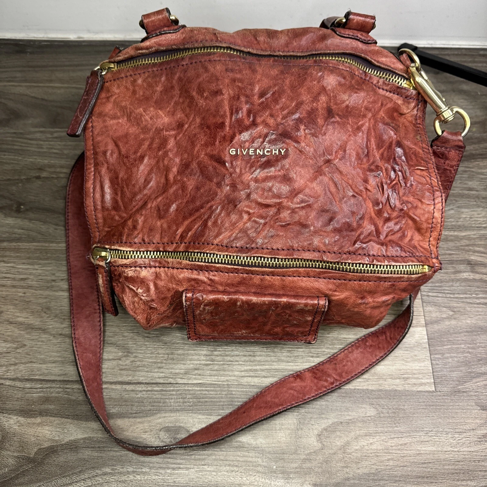 GIVENCHY Pandora Borsa a Mano 2 Vie Borsa a Tracolla Pelle di Pecora Rugosa Borgogna Grande