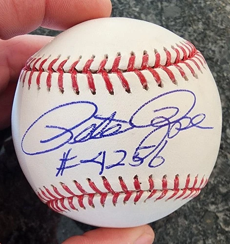 Pete Rose Signed Baseball