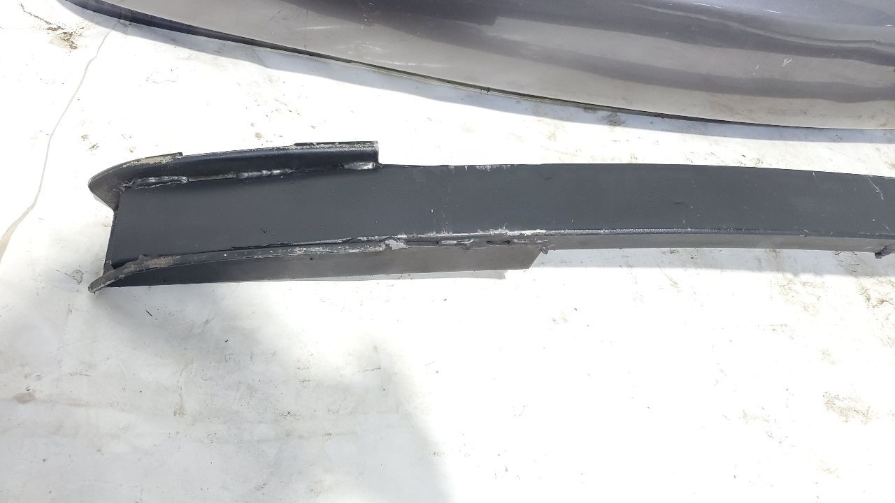 Used Part fits: 2002 Maserati SPYDER GT Grade A