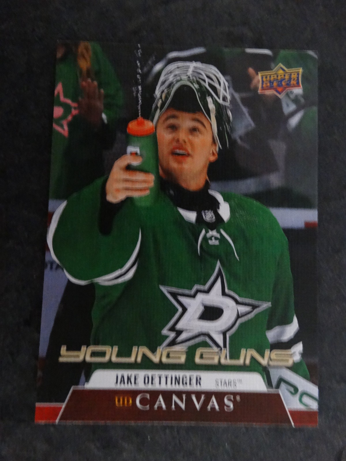 2020-21 Upper Deck Canvas Young Guns #C98 Jake Oettinger RC Stars Rookie Card