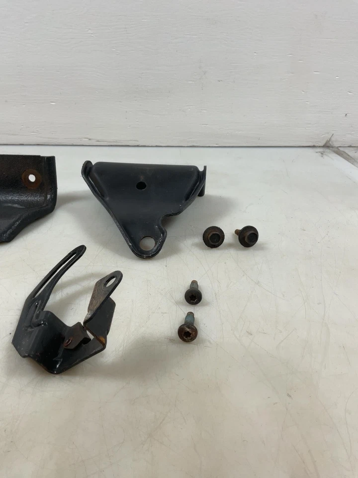 Soportes de montaje de asiento trasero Jeep TJ Wrangler 1997 1998 1999 2000 2001 2002 47551 Foto 4 de 4