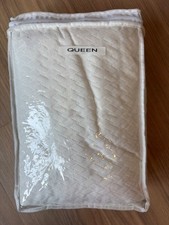 Queen size washable mattress protector up to 15 in deep