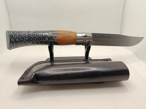 11 – Opinel N°8 custom noir et gris – Résine nid d’abeille – Carbone – Étui cuir - Photo 6/6