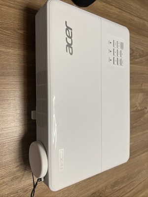 Acer PD1520i LED Projektor Full HD 1080p - Kompakt, Wireless, 2000 Lumen