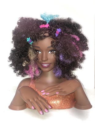afro styling head