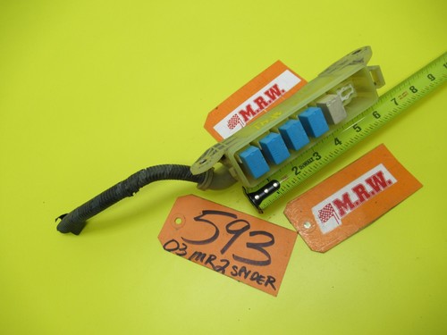 FUSE BOX BLOCK WIRE CONNECTOR RELAY HORN HPU AC IG2 00 01 02 03 04 05 MR2 SPYDER - Picture 20 of 20