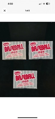 Factory Sealed 1989 FLeer updated 132 Baseball trading cards & 22 logo stickers.