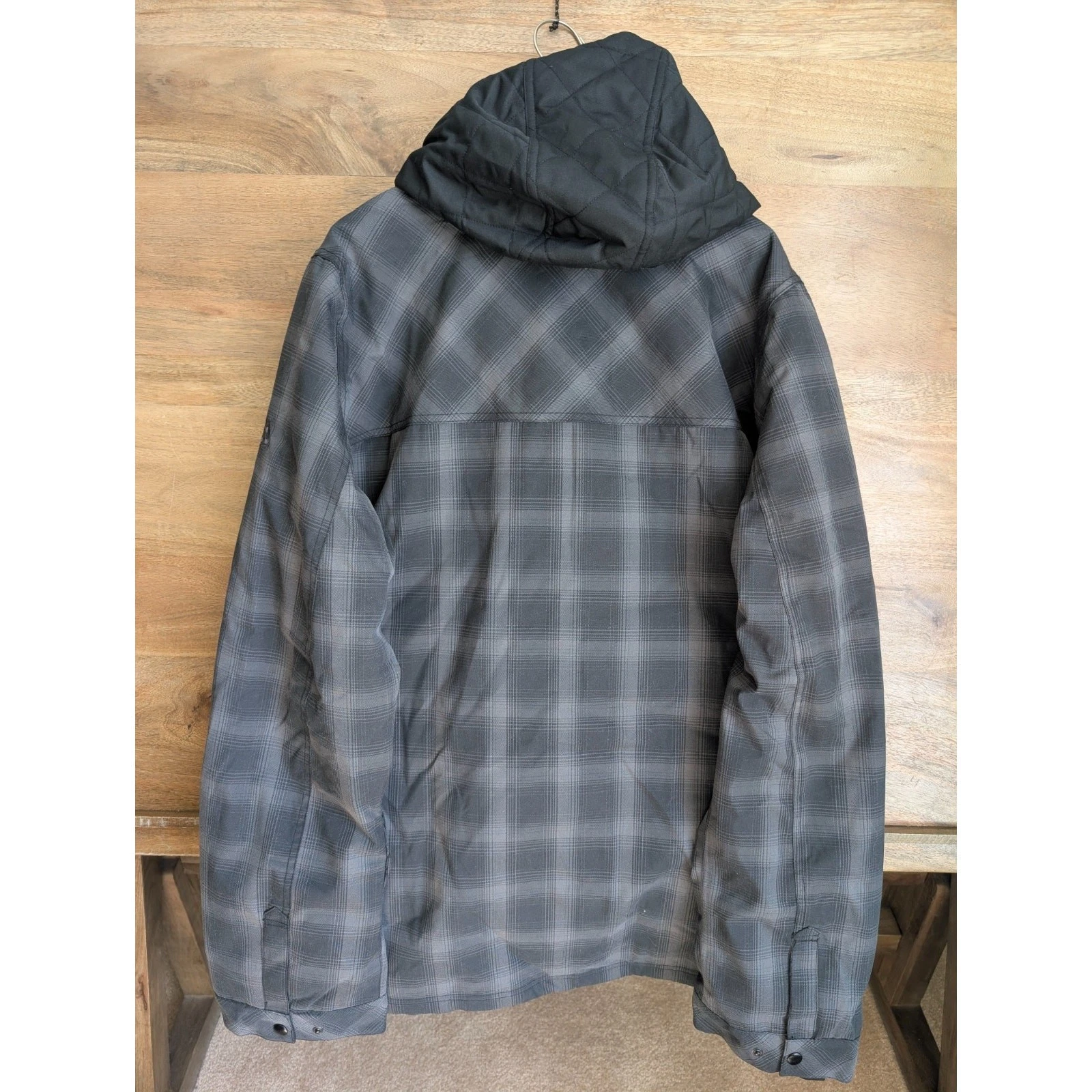 NWT 686 Woodland Flannel Insulated Jacket Mens XL Gray Plaid Hooded Full Zip image 2