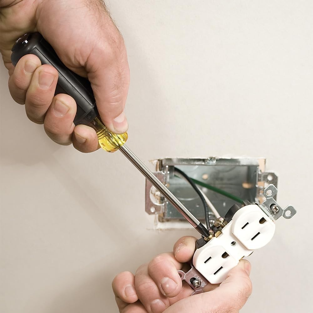 Klein 9-Piece Screwdriver Set with Magnetizer/Demagnetizer – Professional Qua...