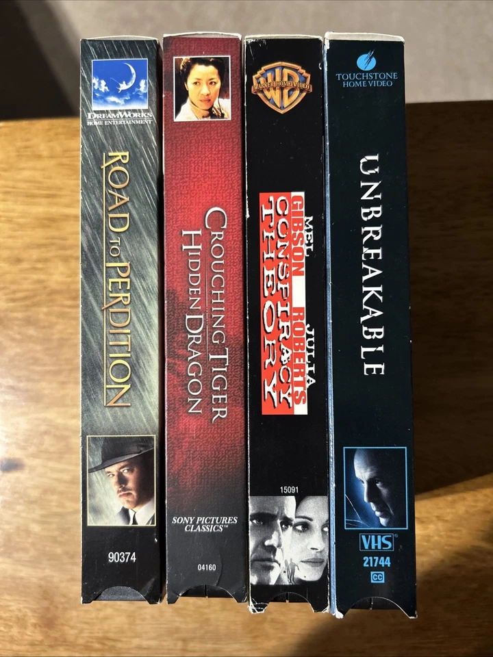 Lot Of 4 VHS Road To Perdition Unbreakable Conspiracy Theory Crouching Tiger… Foto 3 de 4