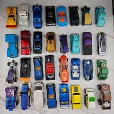 Lot of 30 Diecast Toy Cars Hot Wheels Matchbox Disney Pixar Cars 1:64
