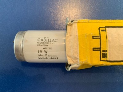 CADILLAC Leuchtstofflampe T12 15W Röhre Weiß Schnell Start Quick Start 38x438mm