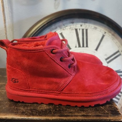 UGG Women's Nuemel Red Suede Lace Up Ankle Chukka Boots Wool Lining Size 7 US 