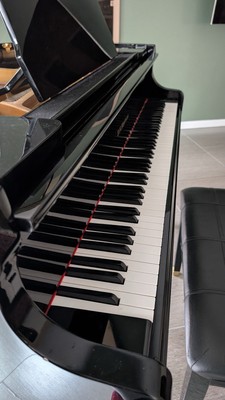 BALDWIN BABY GRAND PIANO EBONY SATIN FINISH 5'2'' ORIGINAL KEYS!!!