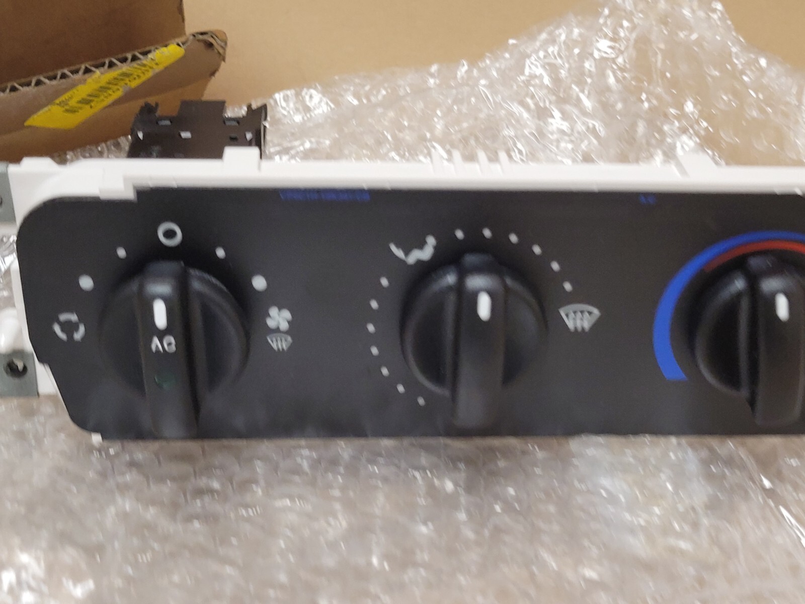 Genuine Ford TRANSIT Mk7 Heating & Air Con Control Dial Model With  