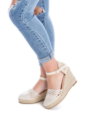 XTI 142335 Sandalo Espadrillas Con Zeppa Donna - Design Traforato E Fibbia, Tacco 8 Cm - Foto 3