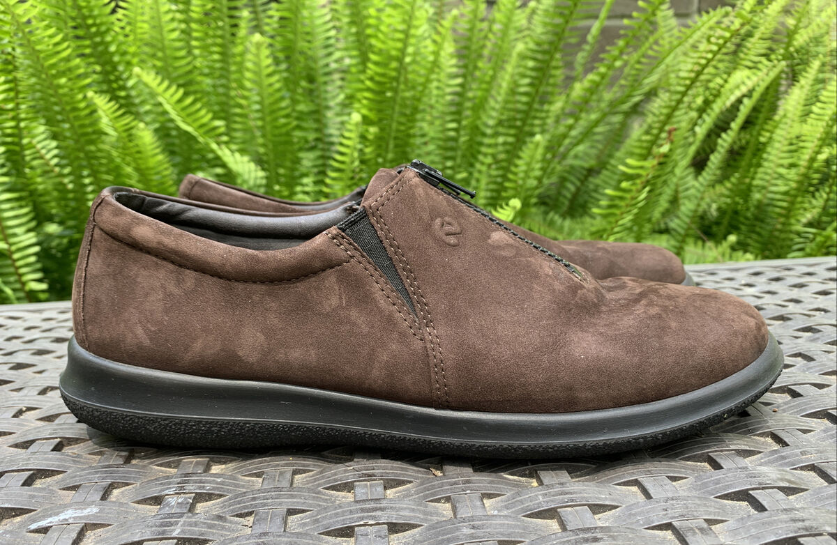 Ecco Brown Suede Leather Shoes Women's Sz US 10/10.5 EU 41 Ecco Brown Suede Leather Shoes Women's Sz US 10/10.5 EU 41